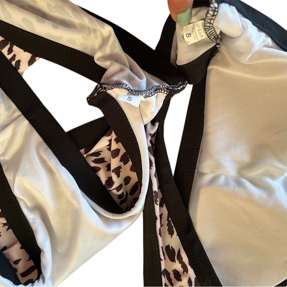 Leopard Print Bikini Set - Picture 3 of 4